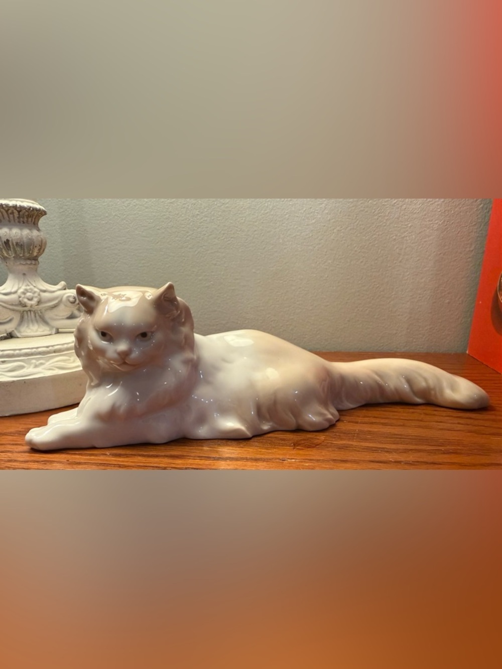 Vintage Lladro NAO Porcelain Cat Figurine